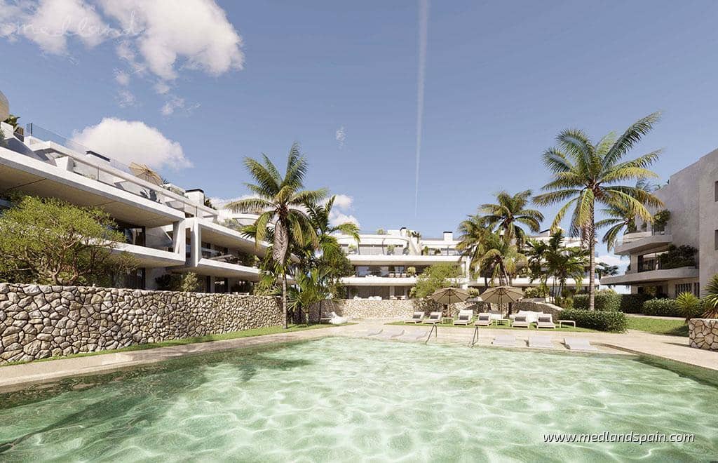 1 Zimmer Apartment zu verkaufen in Estepona mit Pool Garage - 470.000 € (Ref: 9188600)