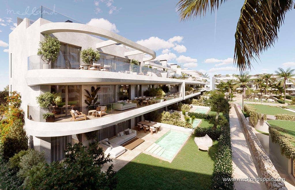 1 Zimmer Apartment zu verkaufen in Estepona mit Pool Garage - 470.000 € (Ref: 9188600)