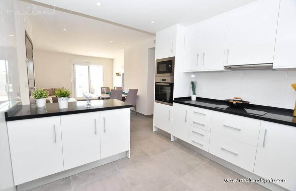 2 quarto Apartamento para venda em San Miguel de Salinas com piscina garagem - 273 800 € (Ref: 9192511)