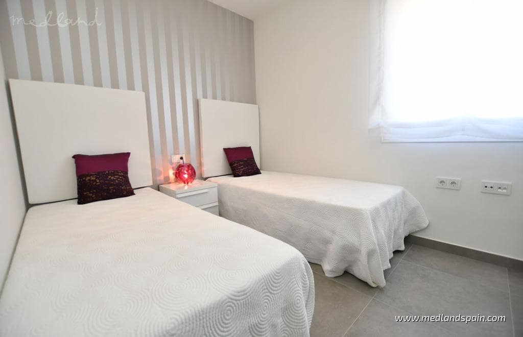 3 soveværelse Lejlighed til salg i San Miguel de Salinas med swimmingpool garage - € 281.600 (Ref: 9192512)