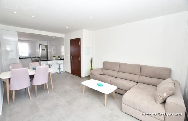3 Zimmer Apartment zu verkaufen in San Miguel de Salinas mit Pool Garage - 272.152 € (Ref: 9192512)