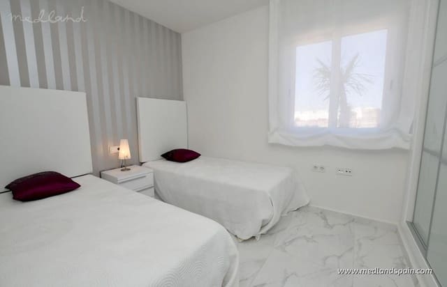 2 chambre Appartement à vendre à San Miguel de Salinas avec piscine garage - 251 900 € (Ref: 9192513)
