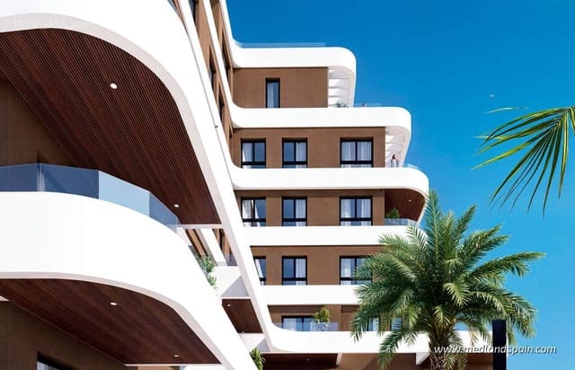 3 chambre Appartement à vendre à Guardamar del Segura avec piscine garage - 435 000 € (Ref: 9193675)