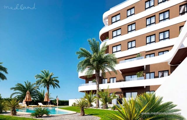 3 chambre Appartement à vendre à Guardamar del Segura avec piscine garage - 435 000 € (Ref: 9193675)