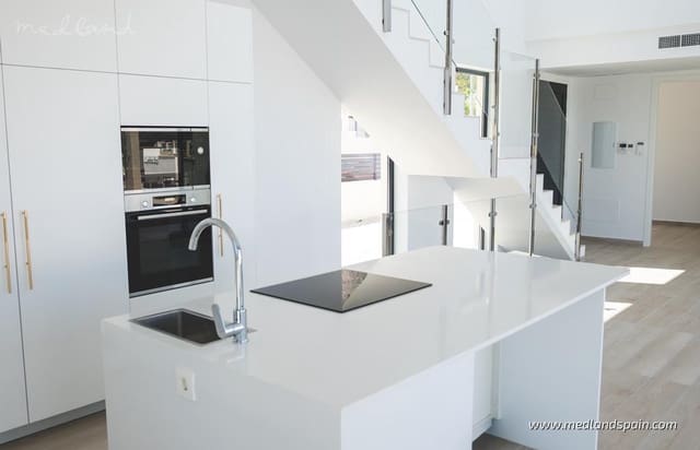 3 Zimmer Villa zu verkaufen in Polop mit Pool Garage - 720.000 € (Ref: 9200643)