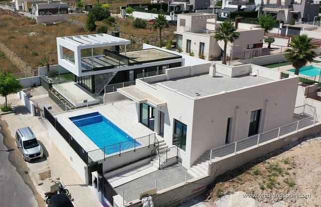 3 quarto Moradia para venda em Polop com piscina garagem - 500 000 € (Ref: 9200644)