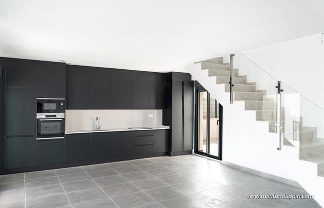 3 quarto Moradia para venda em Polop com piscina garagem - 620 000 € (Ref: 9200645)