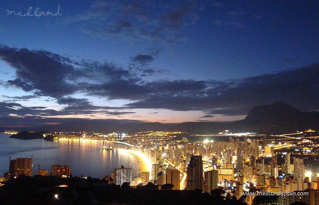 5 soverom Villa til salgs i Finestrat med svømmebasseng - € 805 000 (Ref: 9204402)