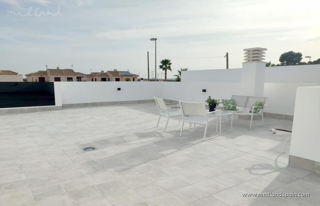 Chalet de 3 habitaciones en Balsicas en venta con piscina garaje - 330.000 € (Ref: 9206627)