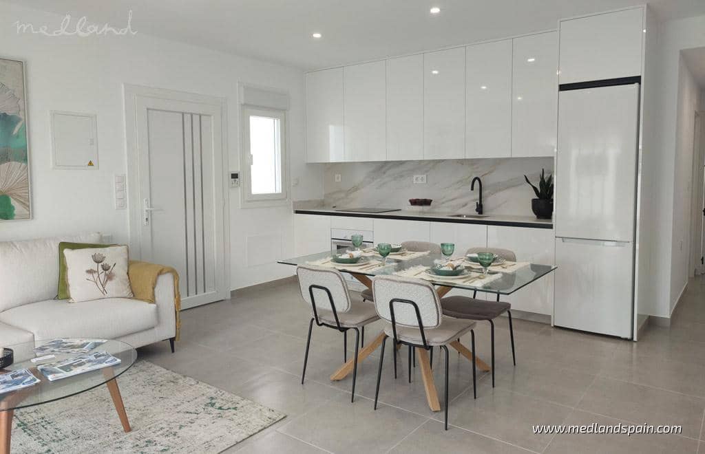 Chalet de 3 habitaciones en Balsicas en venta con piscina garaje - 330.000 € (Ref: 9206627)