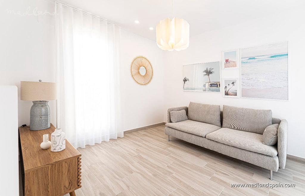 2 soveværelse Byhus til salg i La Manga del Mar Menor med swimmingpool - € 260.560 (Ref: 9208444)