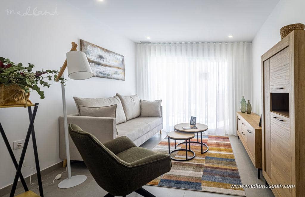 2 soveværelse Lejlighed til salg i La Manga del Mar Menor med swimmingpool - € 213.259 (Ref: 9215224)