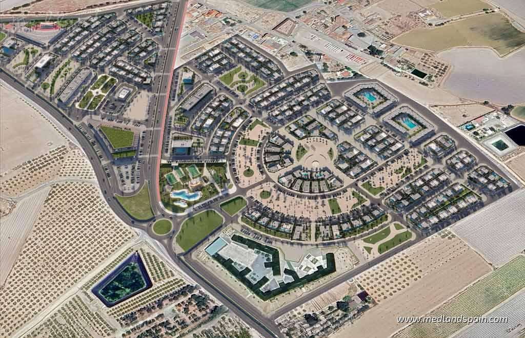 2 soveværelse Villa til salg i Roldan med swimmingpool garage - € 389.000 (Ref: 9232738)