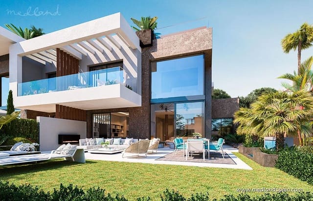 4 sypialnia Willa na sprzedaż w Río Real, Marbella z basenem garażem - 1 675 000 € (Ref: 9243177)