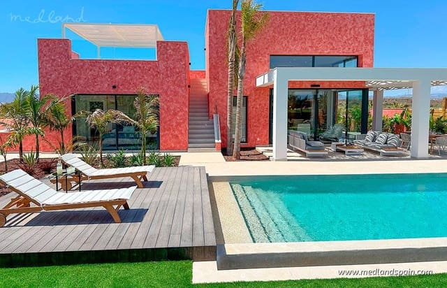 3 slaapkamer Villa te koop in Palomares, Cuevas del Almanzora met zwembad garage - € 875.000 (Ref: 9254879)