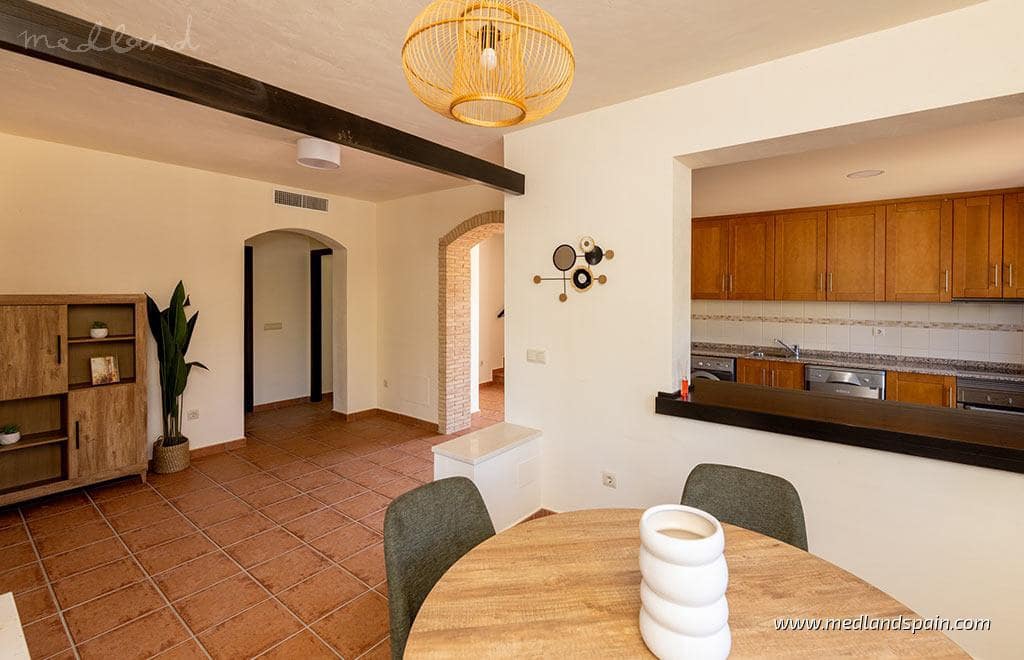 2 bedroom Villa for sale in Hacienda del Alamo with pool - € 242,000 (Ref: 9285653)