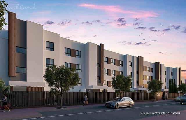 2 makuuhuone Huoneisto myytävänä paikassa Torremolinos mukana uima-altaan 
autotalli - 595 000 € (Ref: 9295057)