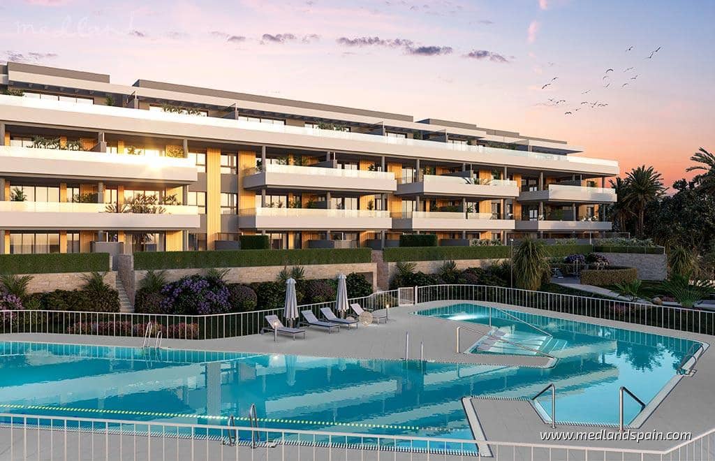 2 soveværelse Lejlighed til salg i Torremolinos med swimmingpool garage - € 595.000 (Ref: 9295057)