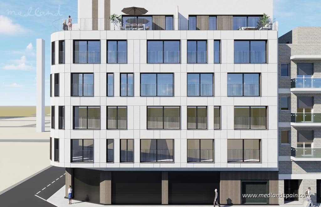 2 slaapkamer Appartement te koop in Torrevieja met zwembad - € 350.000 (Ref: 9308455)