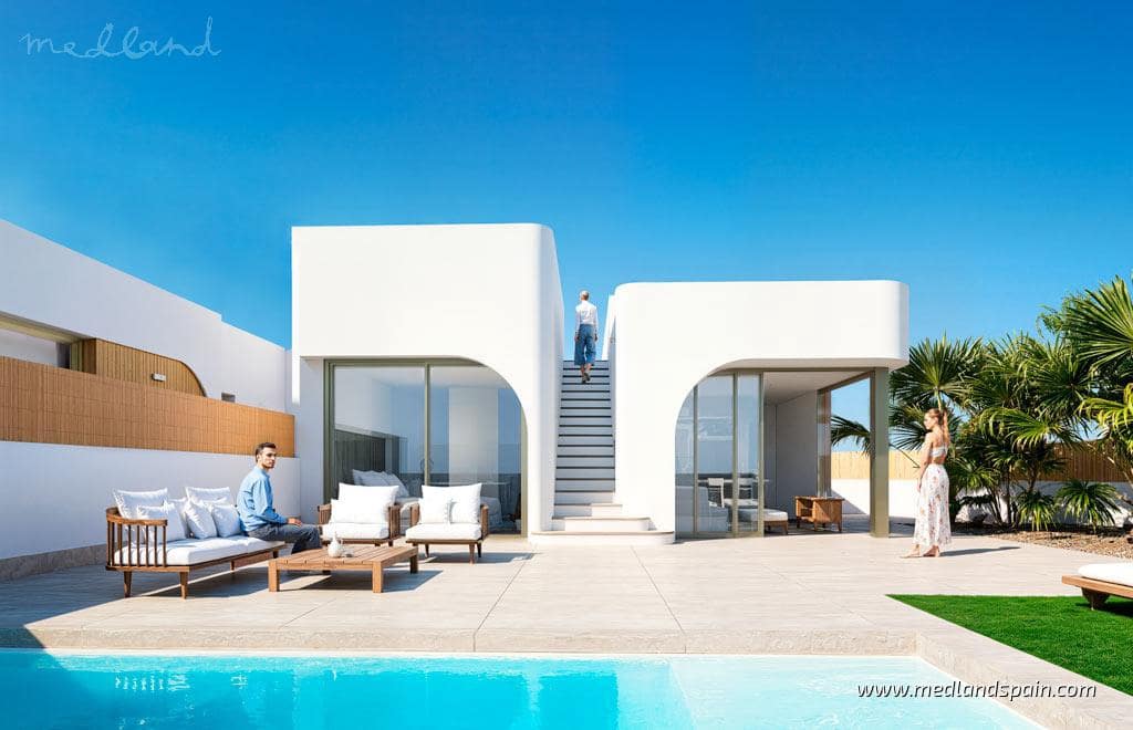 3 makuuhuone Huvila myytävänä paikassa Los Alcazares mukana uima-altaan 
autotalli - 589 900 € (Ref: 9310807)