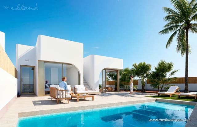 3 makuuhuone Huvila myytävänä paikassa Las Lomas de Rame - Bahía Bella, Los Alcázares mukana uima-altaan 
autotalli - 589 900 € (Ref: 9310807)