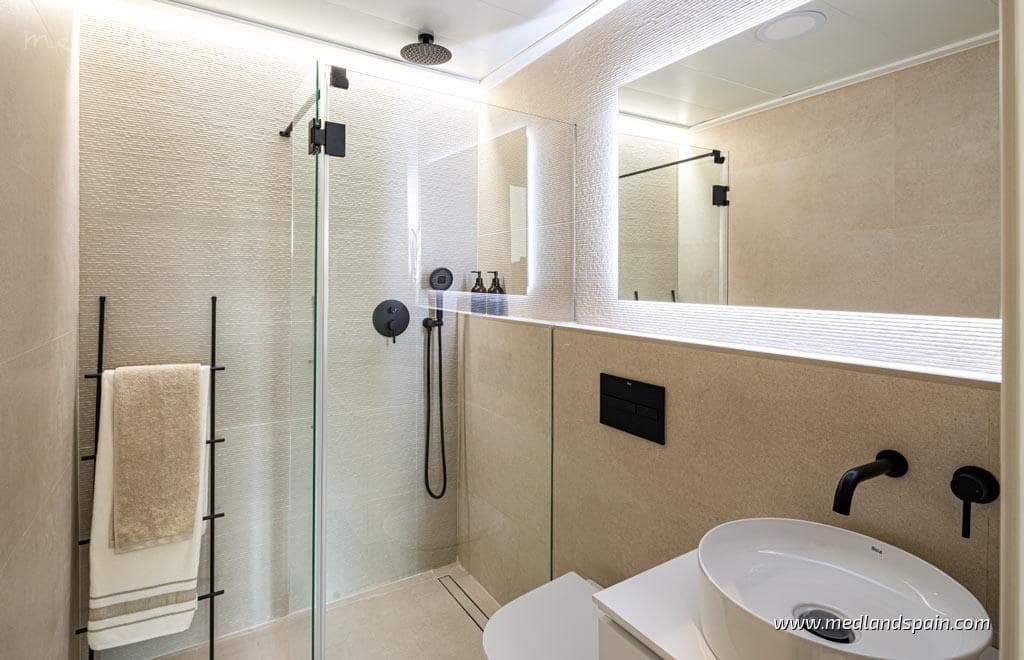 Apartamento de 2 habitaciones en Torre de la Horadada en venta con piscina garaje - 375.000 € (Ref: 9321766)