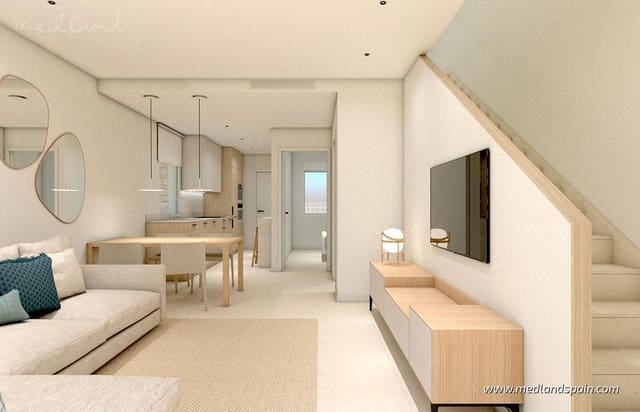 3 makuuhuone Huvila myytävänä paikassa Torre de la Horadada, Pilar de la Horadada mukana uima-altaan 
autotalli - 492 000 € (Ref: 9321768)