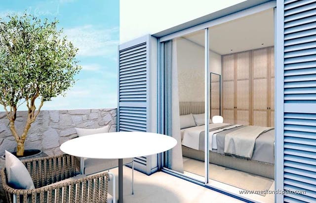 3 makuuhuone Huvila myytävänä paikassa Torre de la Horadada, Pilar de la Horadada mukana uima-altaan 
autotalli - 492 000 € (Ref: 9321768)