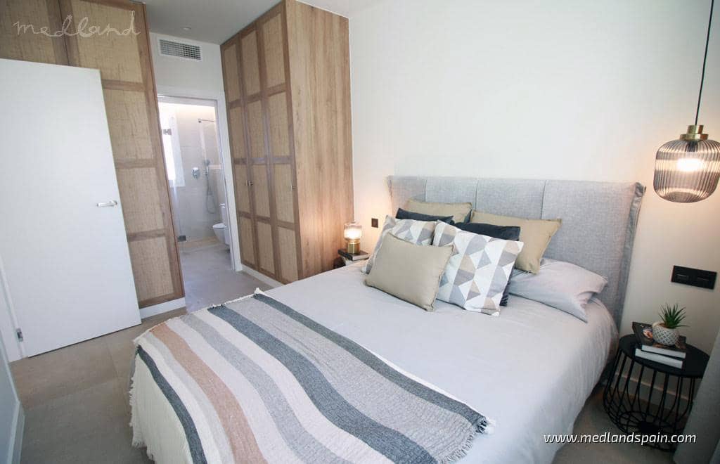 2 bedroom Apartment for sale in Torre de la Horadada with pool garage - € 395,000 (Ref: 9321770)