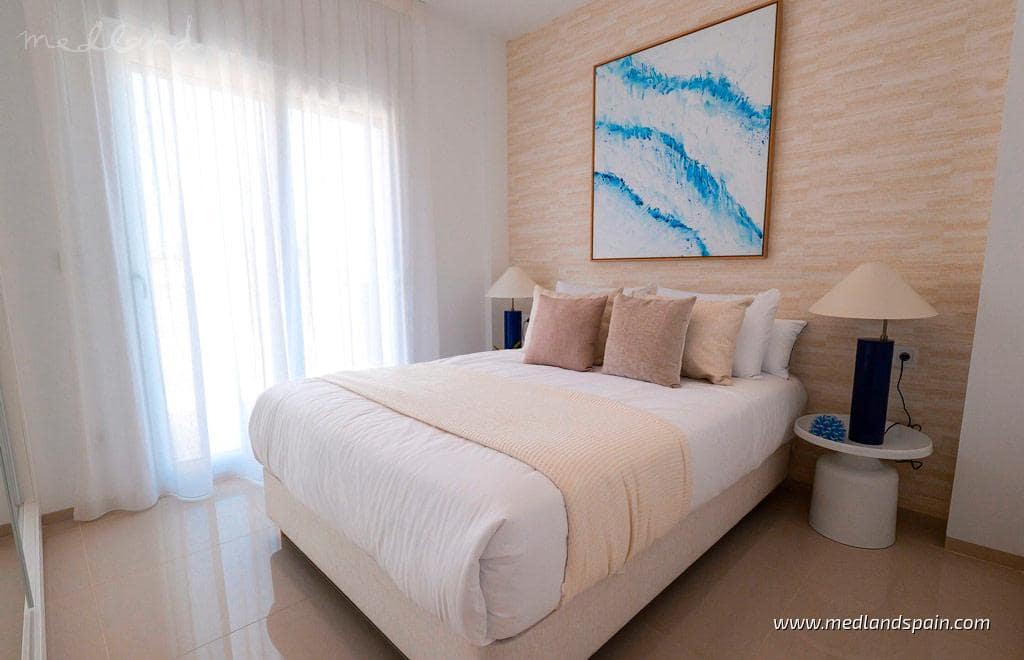 Apartamento de 3 habitaciones en Ciudad Quesada en venta con piscina garaje - 412.100 € (Ref: 9326339)