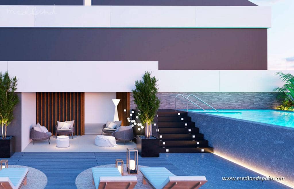 3 soveværelse Lejlighed til salg i Fuengirola med swimmingpool garage - € 1.550.000 (Ref: 9326344)