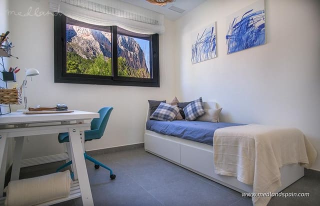 3 Zimmer Villa zu verkaufen in Polop mit Pool Garage - 470.000 € (Ref: 9330544)