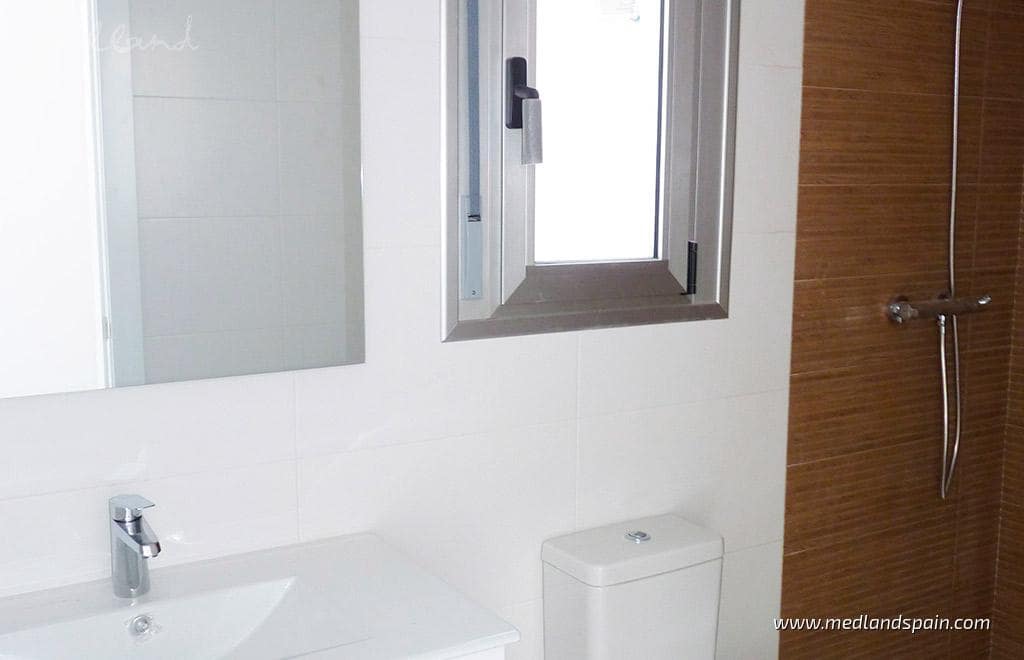 3 makuuhuone Omakotitalo myytävänä paikassa Pilar de la Horadada mukana uima-altaan 
autotalli - 370 000 € (Ref: 9334784)