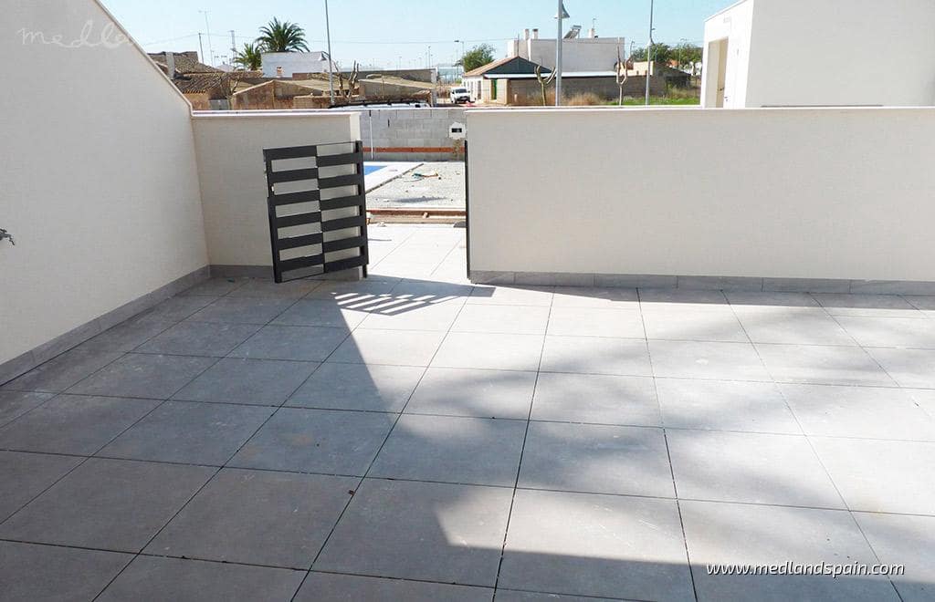 3 makuuhuone Omakotitalo myytävänä paikassa Pilar de la Horadada mukana uima-altaan 
autotalli - 370 000 € (Ref: 9334784)