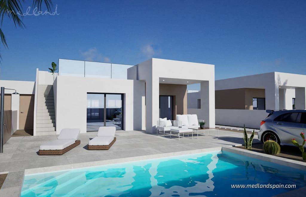 Chalet de 3 habitaciones en La Romana en venta con piscina garaje - 340.000 € (Ref: 9337845)