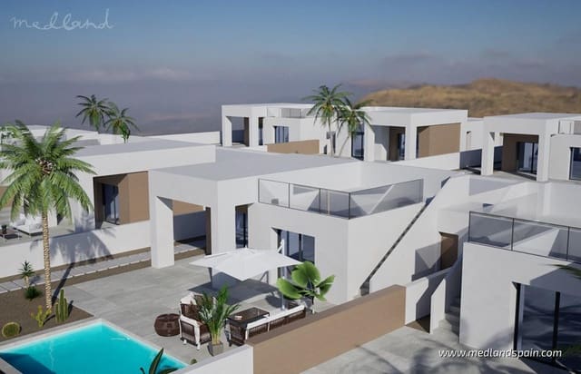 3 slaapkamer Villa te koop in La Romana met zwembad garage - € 340.000 (Ref: 9337845)