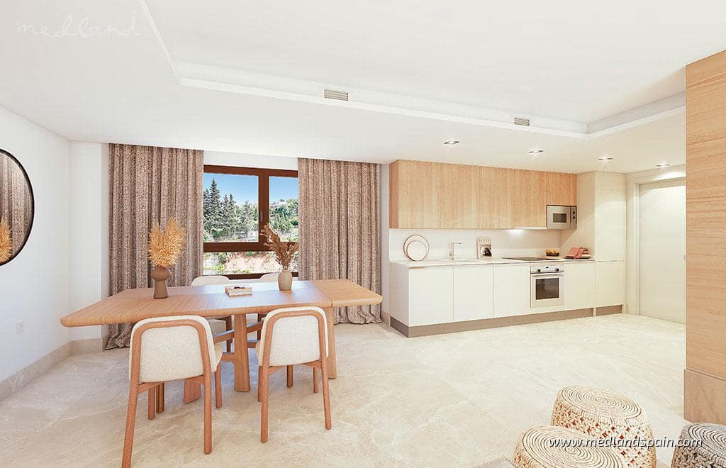 Apartamento de 3 habitaciones en Benahavís en venta con piscina garaje - 525.000 € (Ref: 9347085)