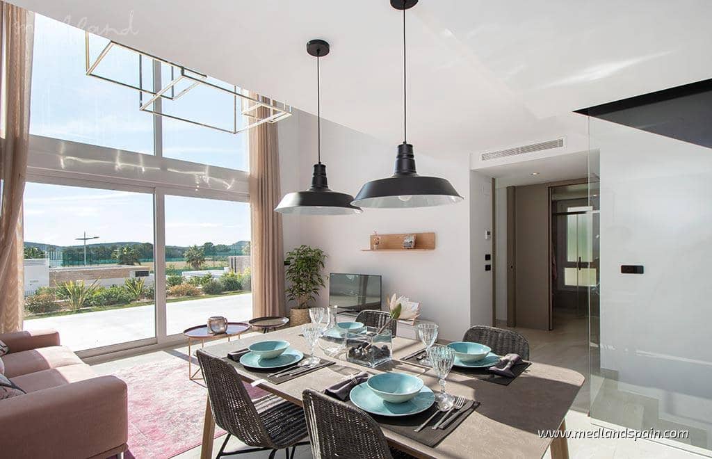 3 bedroom Villa for sale in Algorfa with pool garage - € 599,000 (Ref: 9359022)