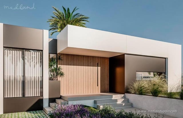 3 bedroom Townhouse for sale in El Campello with pool garage - € 640,000 (Ref: 9362267)