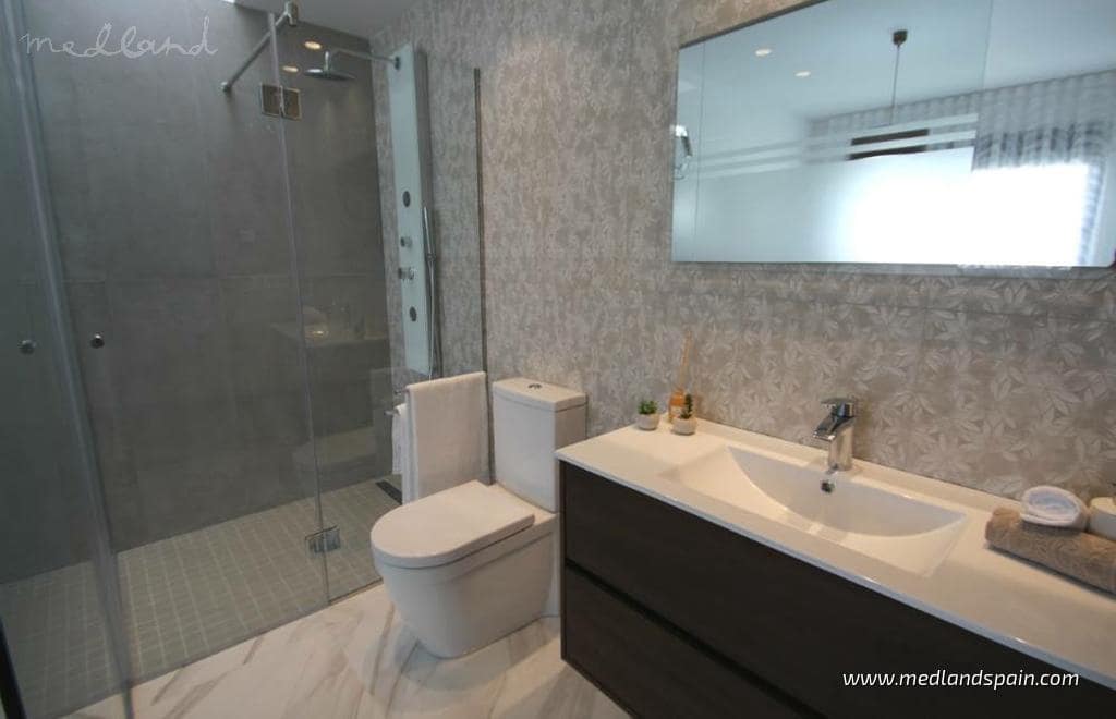 2 chambre Villa/Maison à vendre à Playa Honda avec garage - 455 000 € (Ref: 9367213)