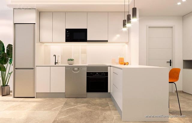 2 soverom Leilighet til salgs i Las Piscinas Naturales, Torrevieja med svømmebasseng - € 265 000 (Ref: 9371919)