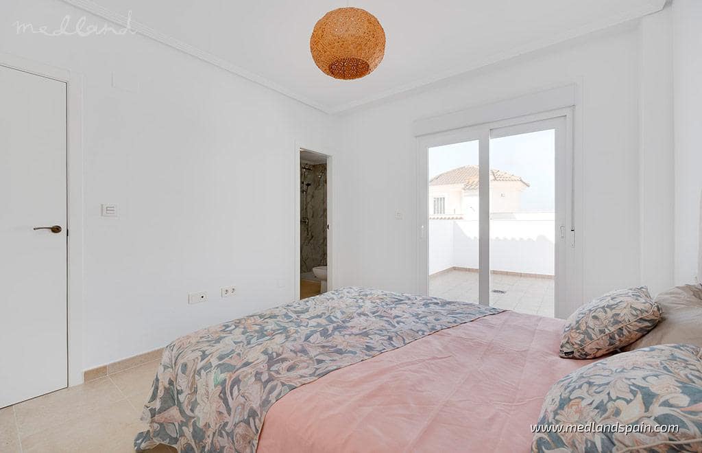 2 quarto Moradia para venda em San Fulgencio com piscina - 280 000 € (Ref: 9375095)