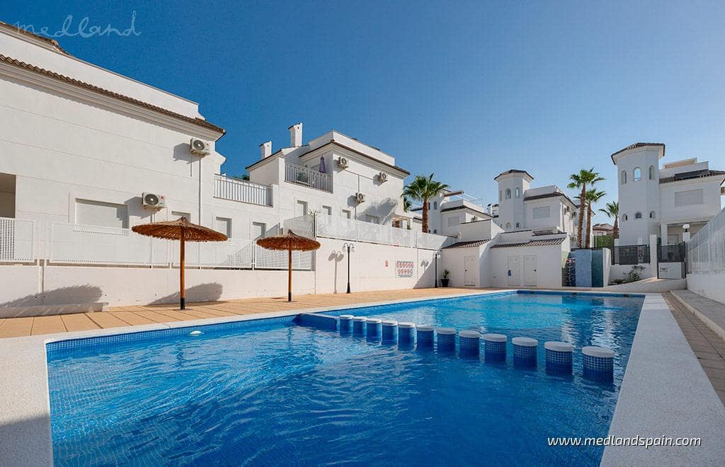 2 quarto Moradia para venda em San Fulgencio com piscina - 280 000 € (Ref: 9375095)