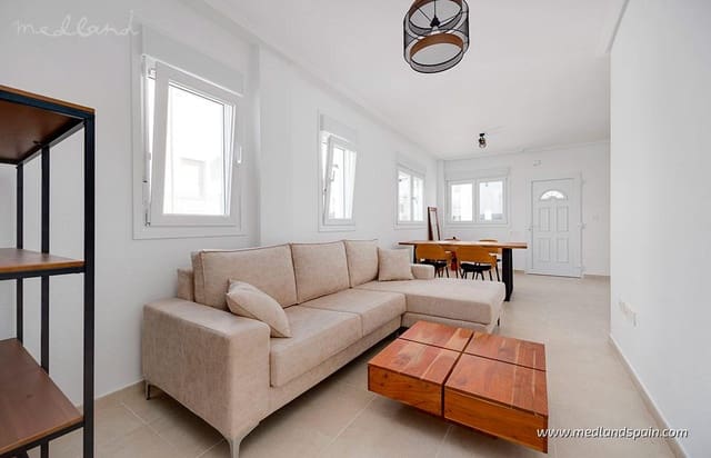 3 soveværelse Villa til salg i San Fulgencio med swimmingpool - € 275.000 (Ref: 9375098)