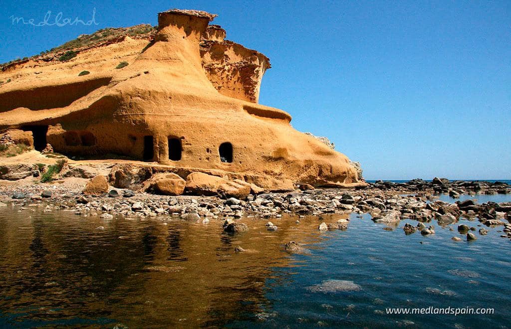 2 bedroom Apartment for sale in Aguilas with pool garage - € 193,500 (Ref: 9375102)