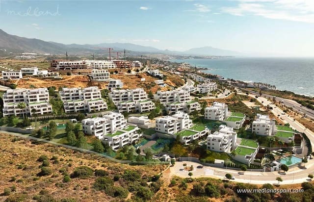 3 soveværelse Lejlighed til salg i Casares med swimmingpool garage - € 715.000 (Ref: 9378889)