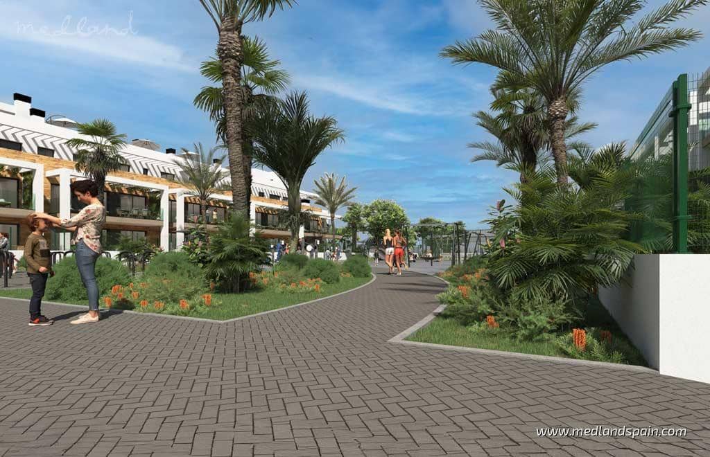 3 soveværelse Villa til salg i Los Alcazares med swimmingpool garage - € 685.000 (Ref: 9382508)