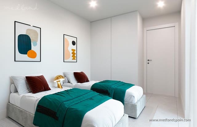 3 makuuhuone Huvila myytävänä paikassa Las Lomas de Rame - Bahía Bella, Los Alcázares mukana uima-altaan 
autotalli - 392 000 € (Ref: 9385334)