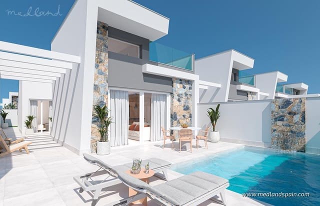 3 makuuhuone Huvila myytävänä paikassa Las Lomas de Rame - Bahía Bella, Los Alcázares mukana uima-altaan 
autotalli - 392 000 € (Ref: 9385334)