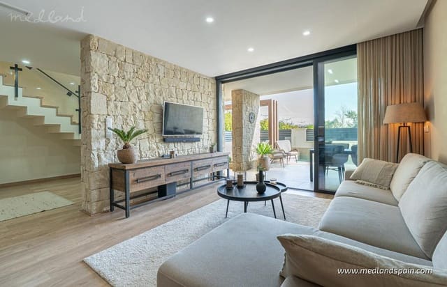 3 quarto Casa em Banda para venda em Dolores com piscina garagem - 350 000 € (Ref: 9387715)